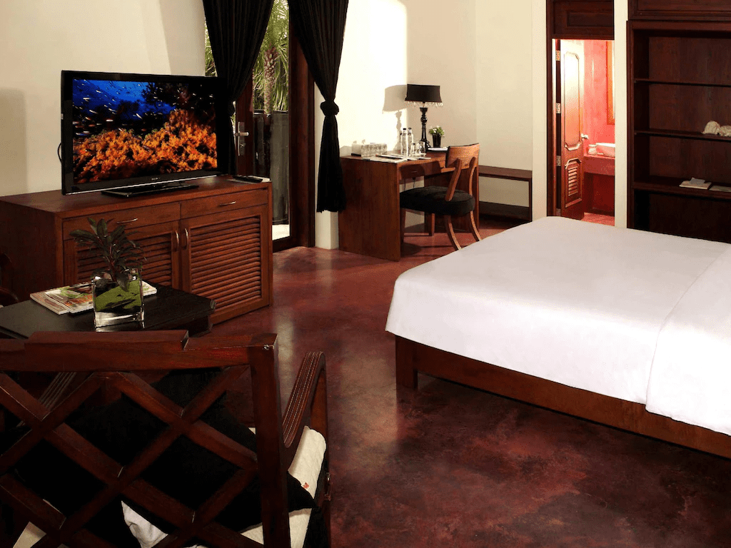 338527 15063000080031218902