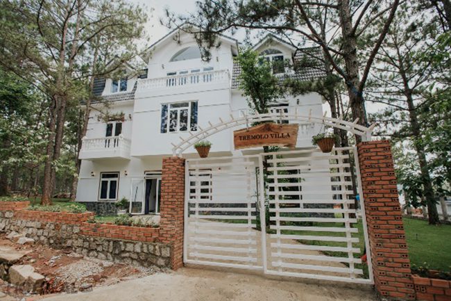 top-10-khach-san-resort-quanh-ho-tuyen-lam-da-lat-25