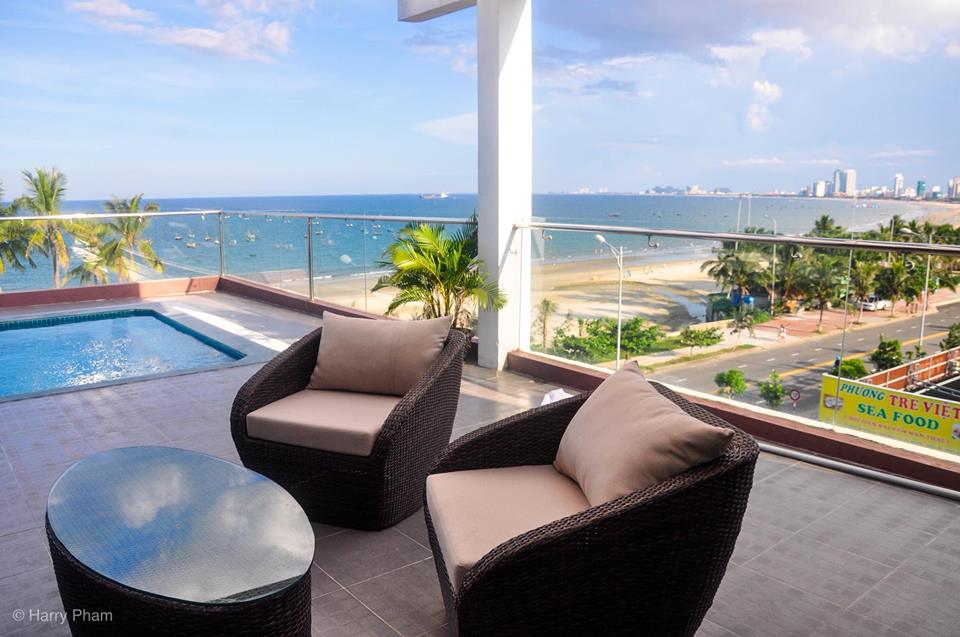 beach-front-villa-27