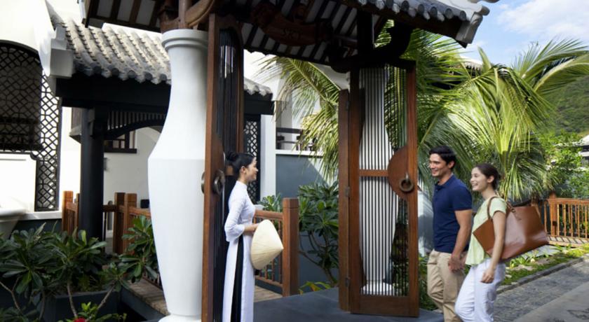 review-intercontinental-danang-Sun -Peninsula-resort-3