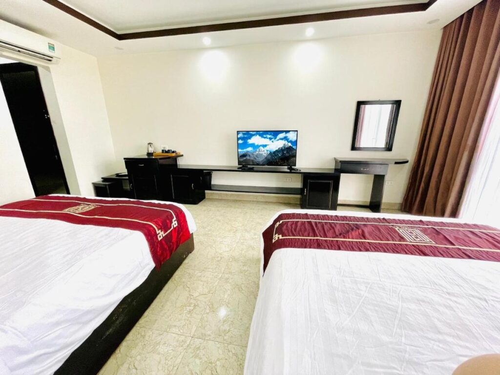 cac-khach-san-tai-tuan-chau-10