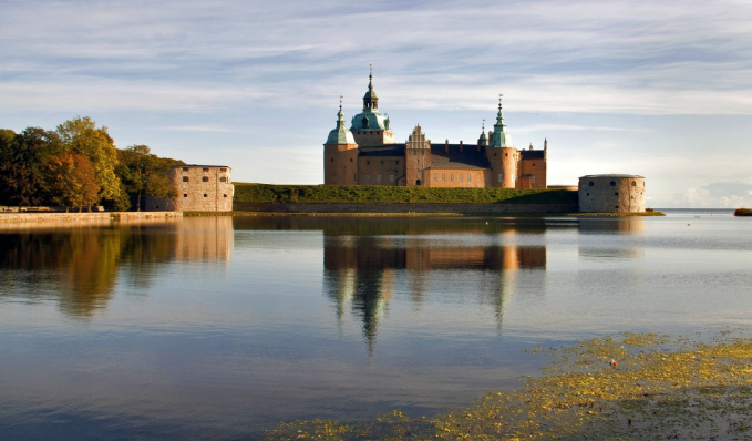 4. L%C3%A2u %C4%91%C3%A0i Kalmar