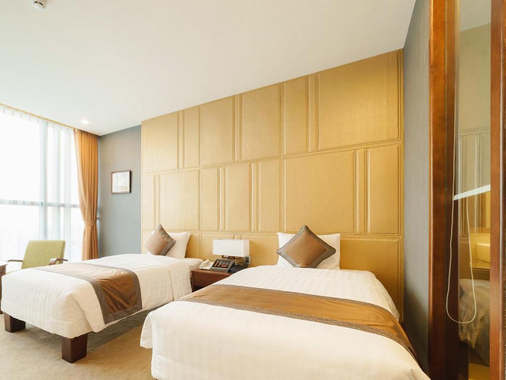 review-khach-san-queen-ann-nha-trang