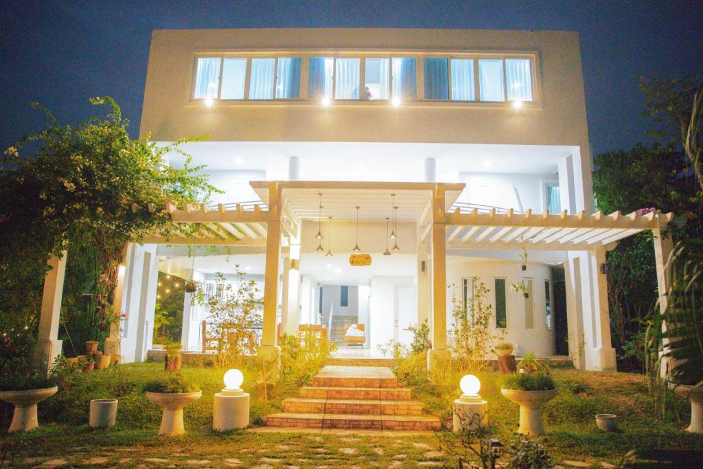 top-cac-can-biet-thu-villa-hoa-binh-1