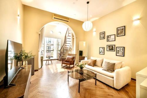 attic-glass-dome-duplex-2
