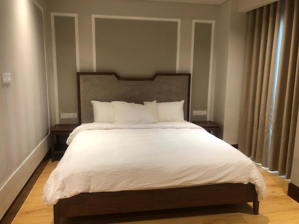 beautiful-studio-apartment-in-hoan-kiem-3