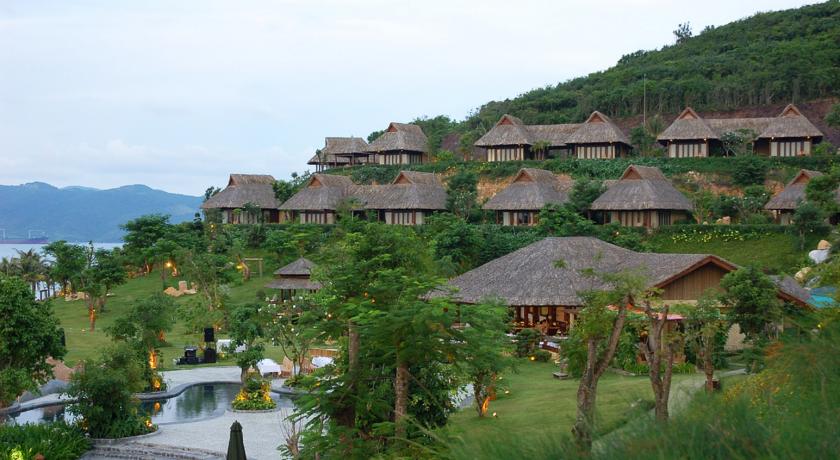 review-danh-gia-merperle-hon-tam-resort-o-dau