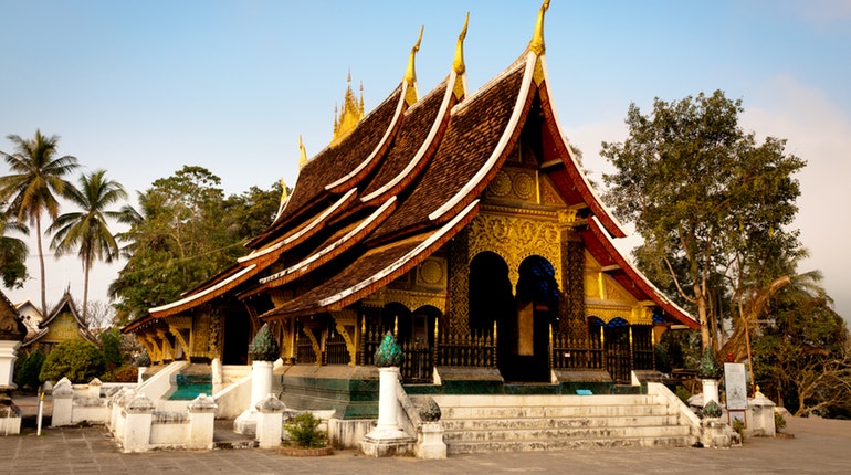 46bd3975113a1bd50e74ef29812b39df wat xieng thong