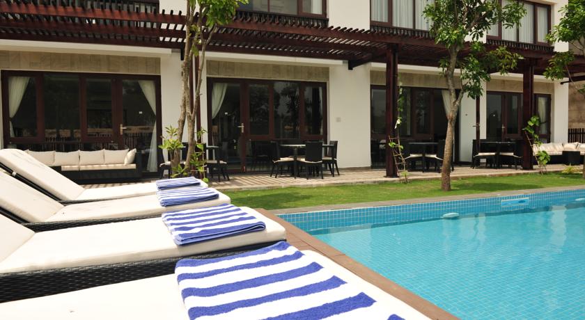 Cho thuê villa kosmos hồ bơi