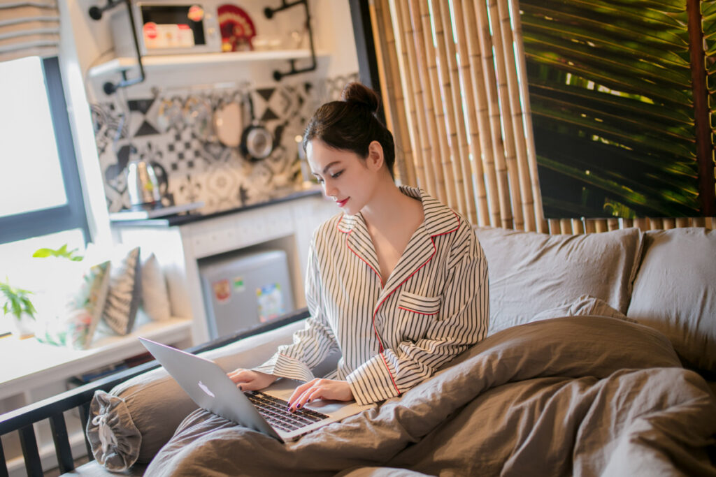 560AC680 96B7 4D82 B15C AC251497EBF0