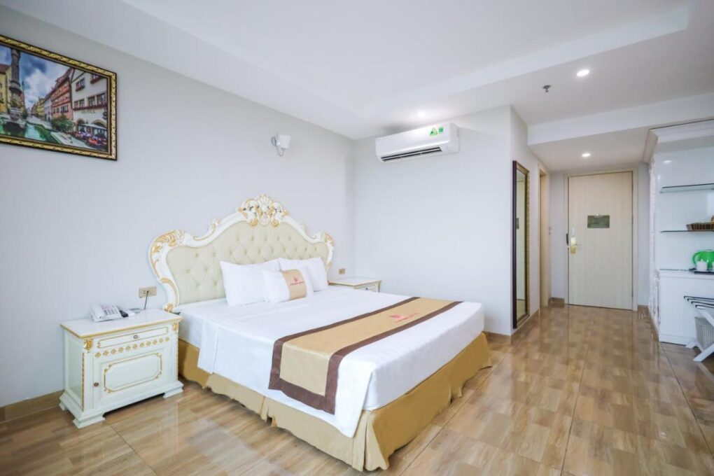 Khách sạn Phượng Hoàng 3