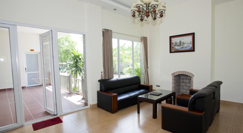 61683278