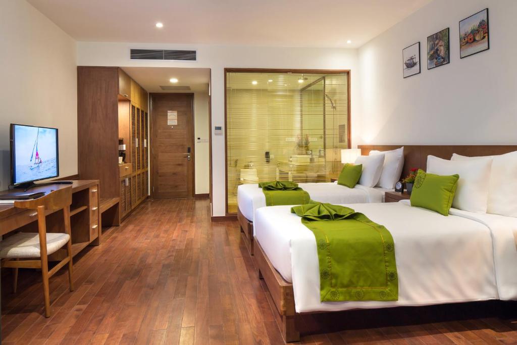 review-cam-ranh-riviera-beach-resort-spa