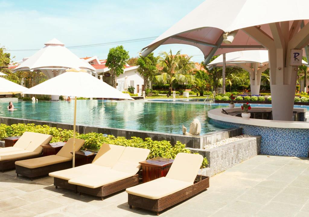 mercury-resort
