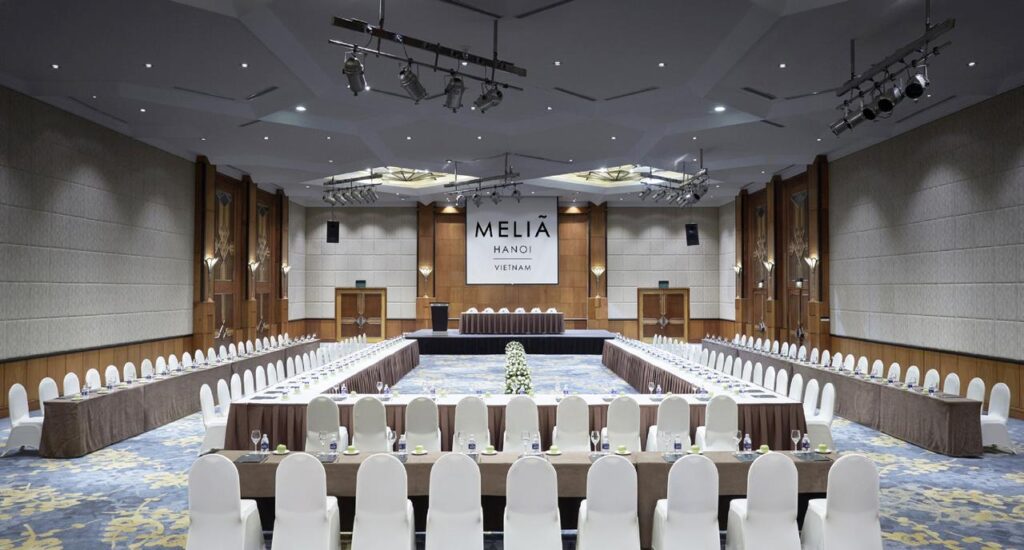 phong-hoi-nghi-khach-san-Melia-Hanoi