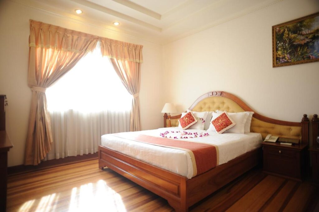 top-10-khach-san-resort-o-binh-duong-3-4-5-sao-16