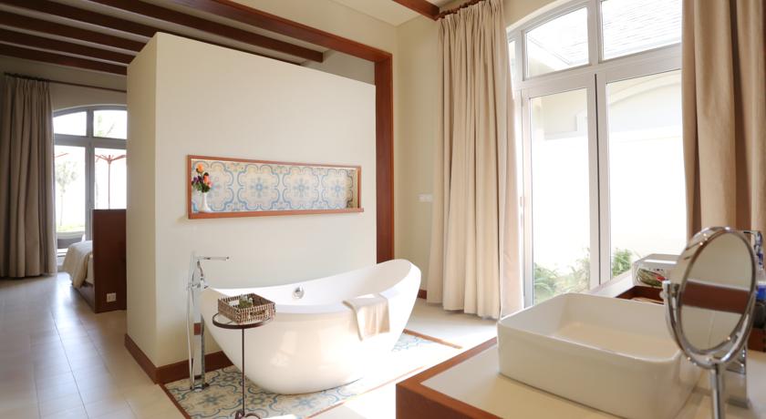 cac-hang-phong-tai-flc-luxury-resort-sam-son-11