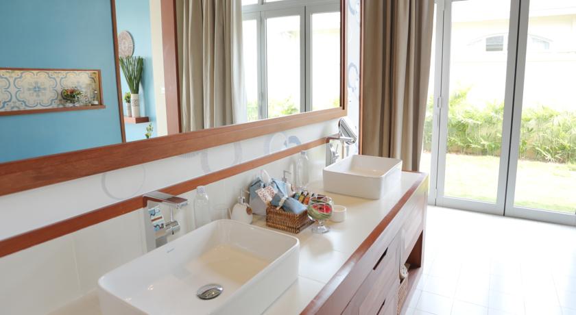 cac-hang-phong-tai-flc-luxury-resort-sam-son-2