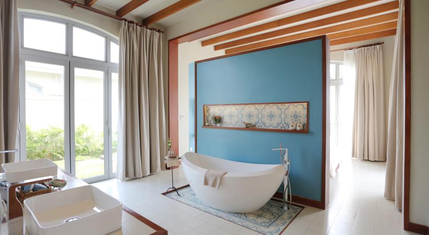 cac-hang-phong-tai-flc-luxury-resort-sam-son-1