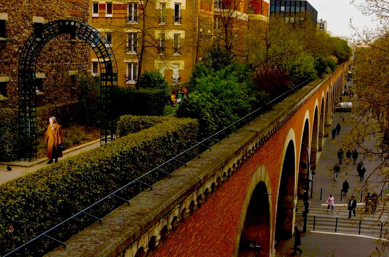 7. La Promenade Plant%C3%A9e