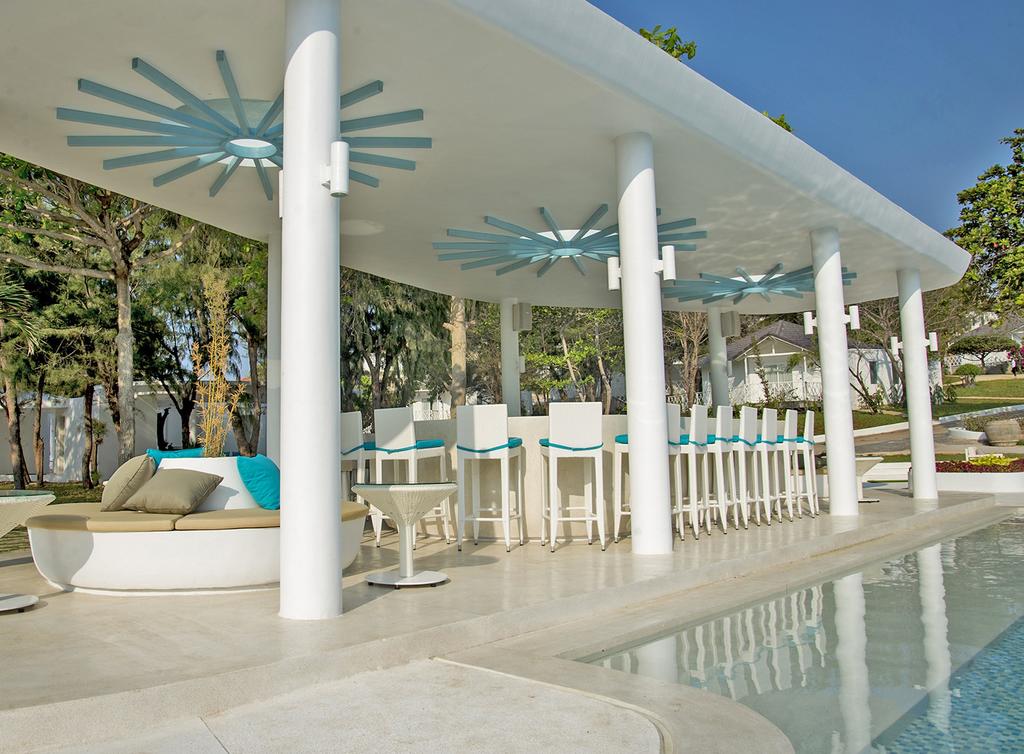 resort-vung-tau-ho-tram-long-hai-4-5-sao-co-ho-boi-checkin-dep-nhat-1