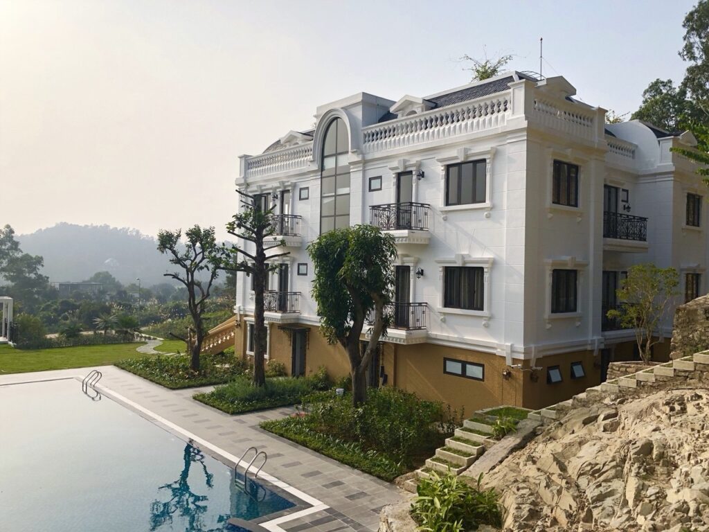 biet-thu-san-golf-tam-dao