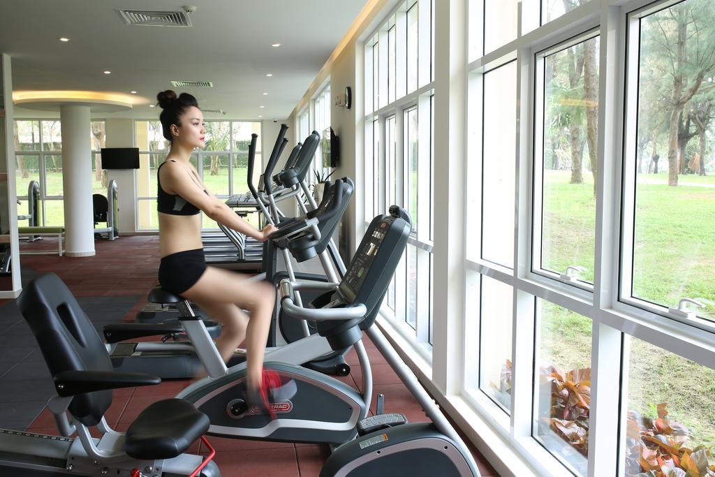 Centara-Sandy-Beach-resort-Da-Nang