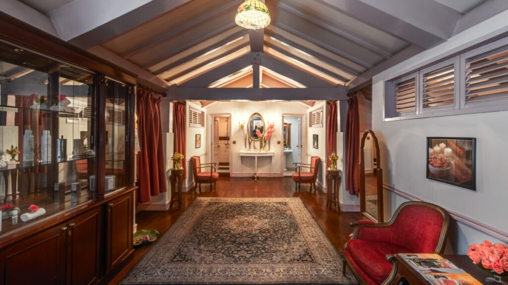 dalat-palace-heritage-khach-san-da-lat-6