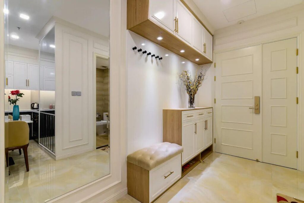 cho-thue-can-ho-chung-cu-2pn-vinhomes-golden-river