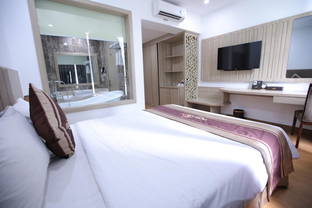 gia-phong-royal-huy-tam-dao-14