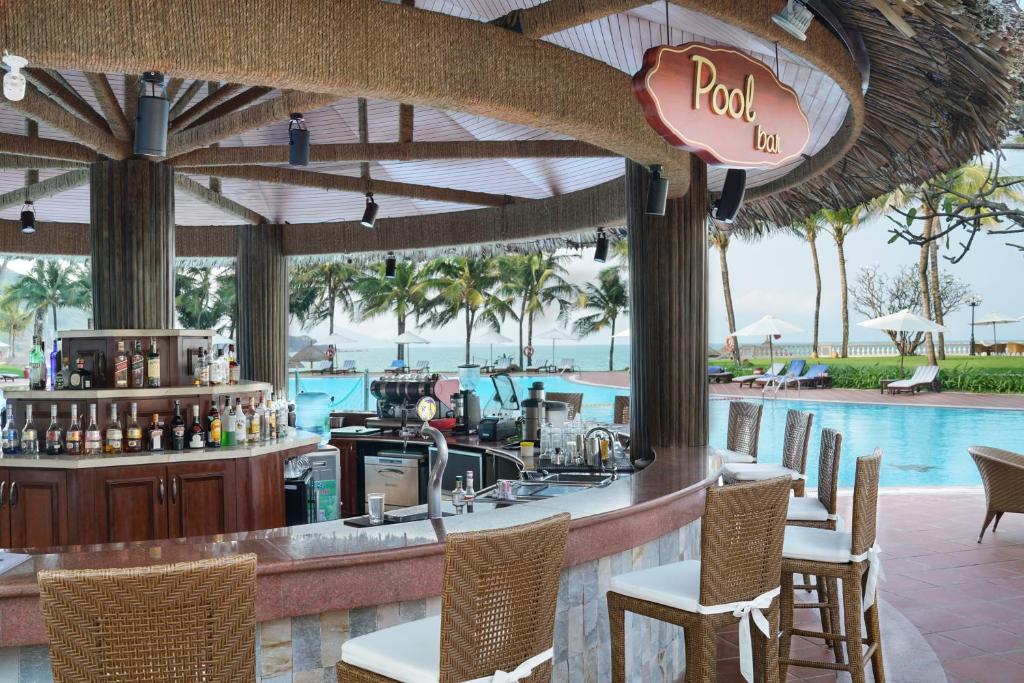 review-vinpearl-resort-nha-trang-5-sao