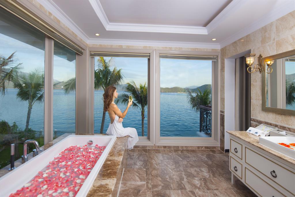 Merperle-Hòn-Tằm-Resort-9