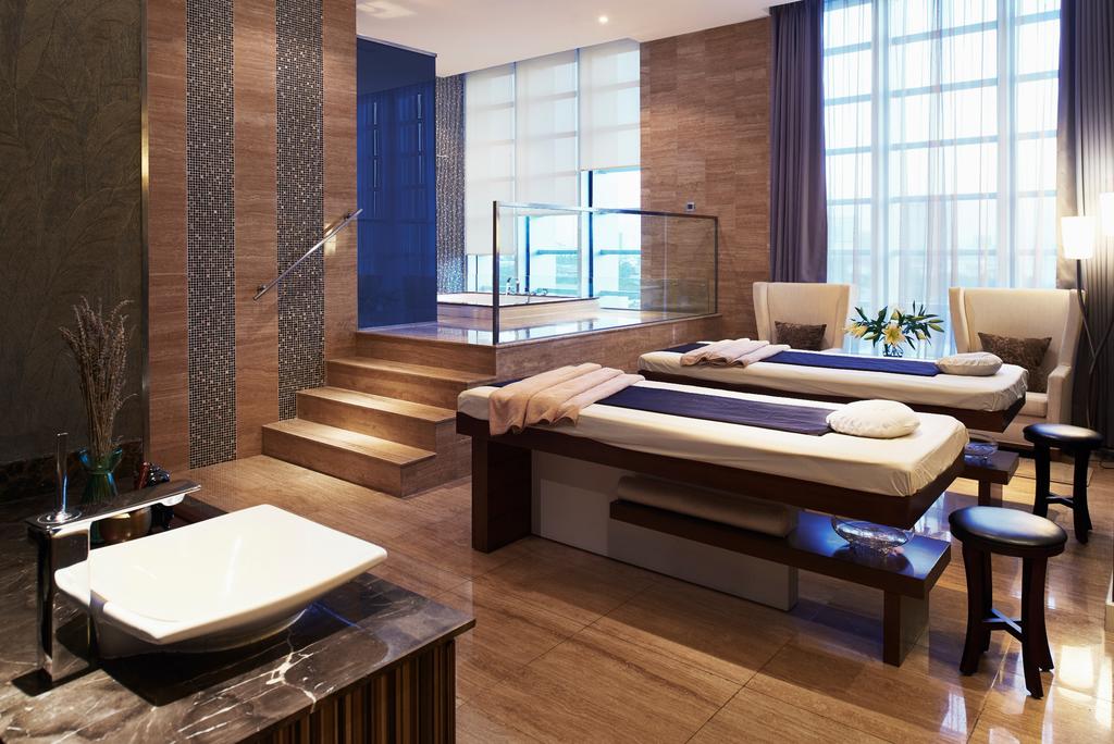 Khach-san-Grand-Mercur6