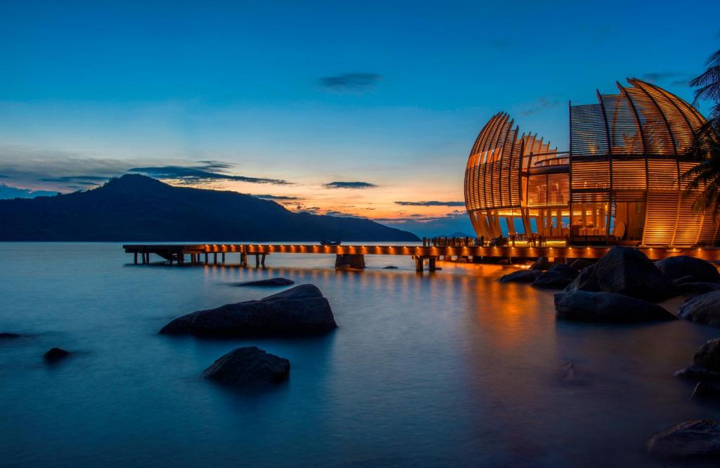 gia-phong-an-lam-ninh-van-bay-resort-1