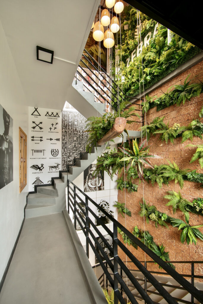 BC2FB7AB 3454 4A81 9074 739EBC8D9677