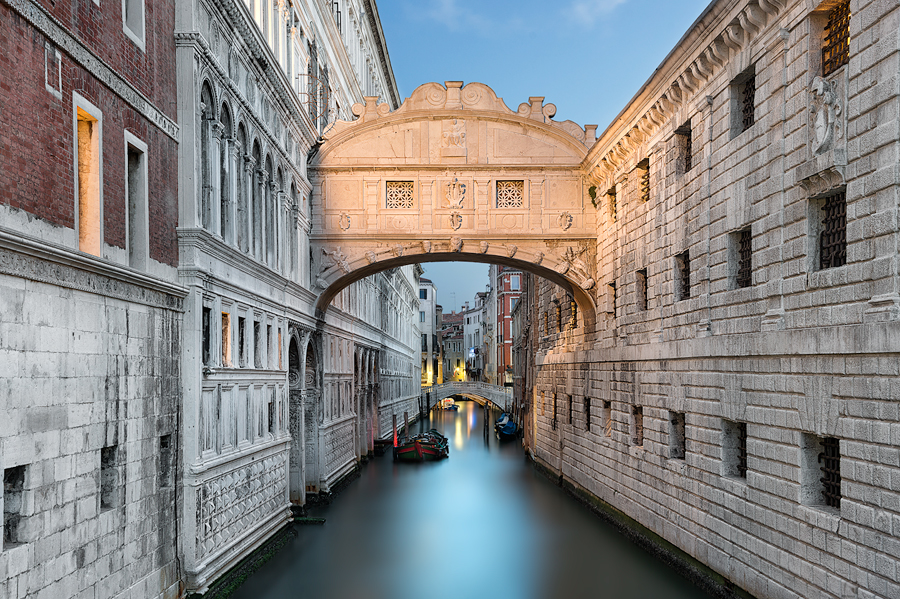 Bridge of Sighs %E2%80%9Cc%E1%BA%A7u than th%E1%BB%9F%E2%80%9D