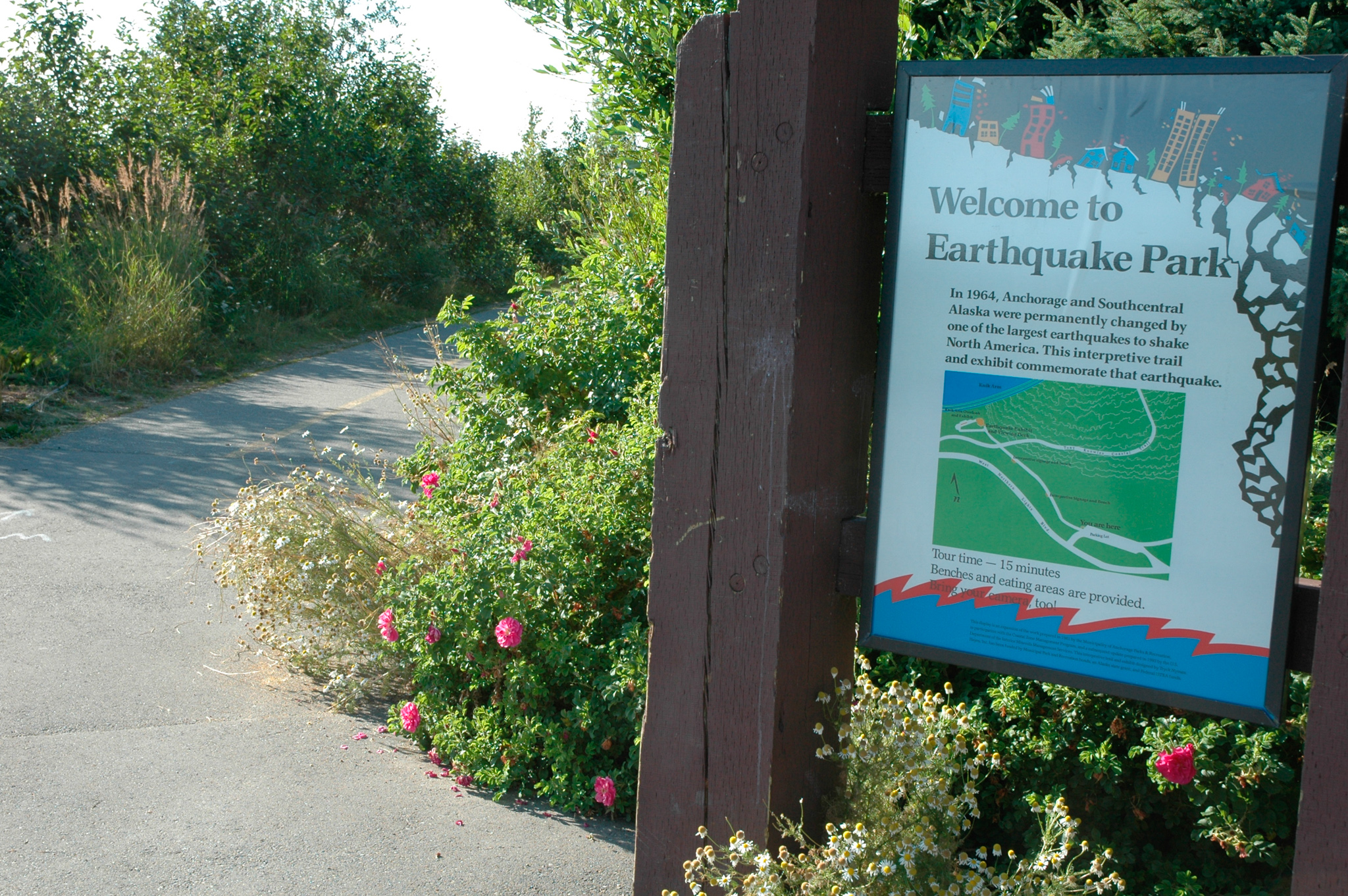 C%C3%B4ng vi%C3%AAn %C4%90%E1%BB%99ng %C4%90%E1%BA%A5t Earthquake park