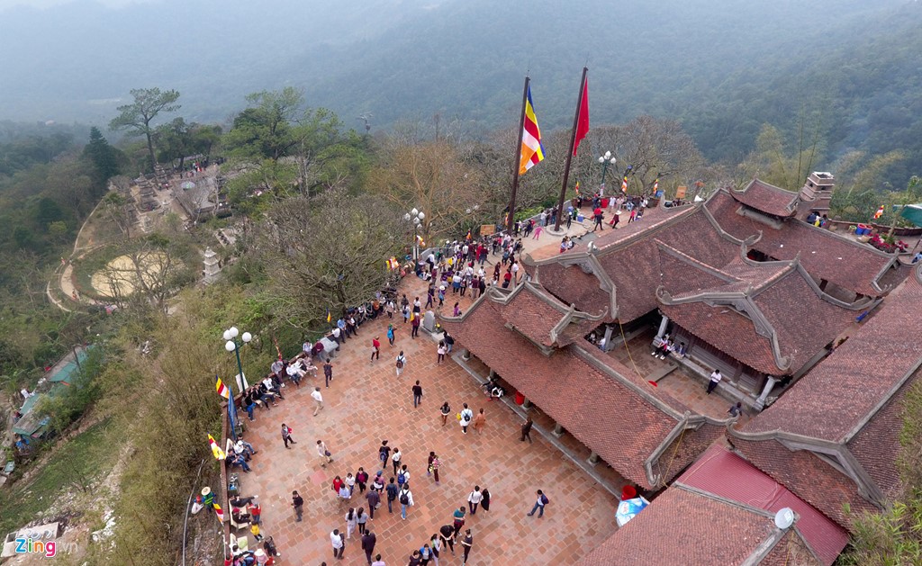 Ch%C3%B9a Hoa Y%C3%AAn