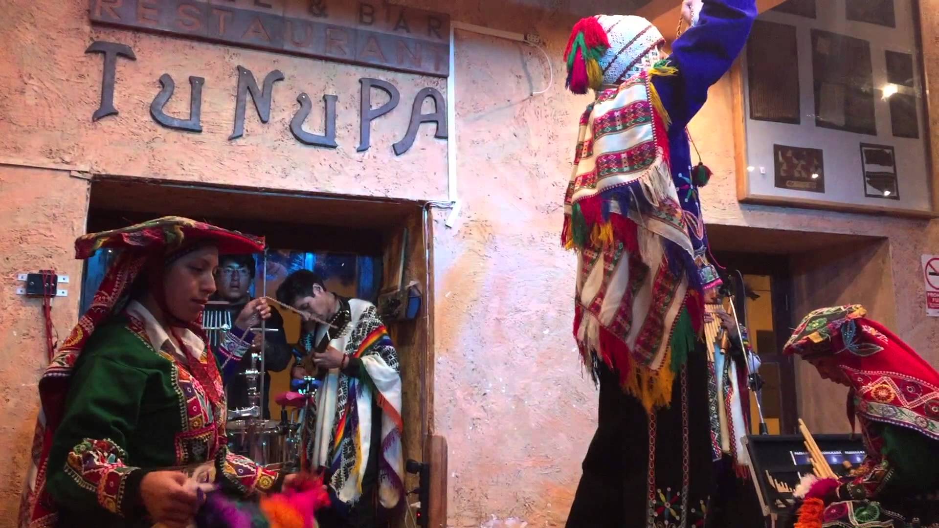 Ch%C6%B0%C6%A1ng tr%C3%ACnh Tunupa Show