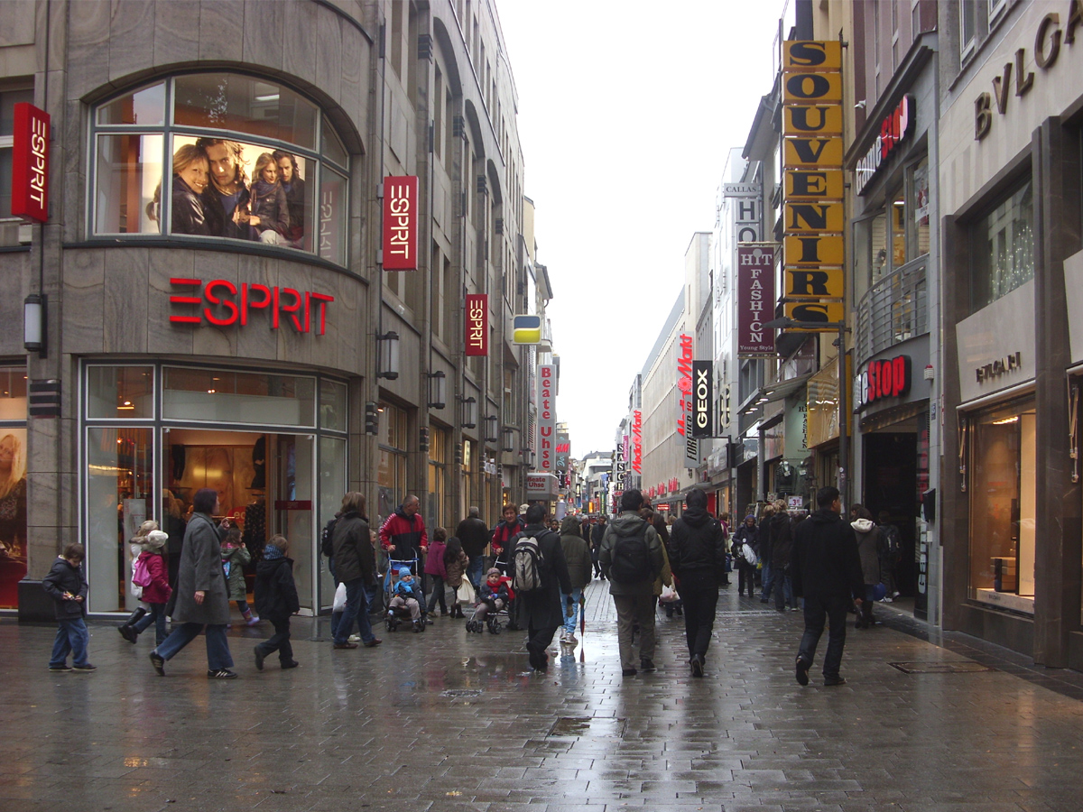 Con ph%E1%BB%91 s%E1%BA%A7m u%E1%BA%A5t Hohe Stra%C3%9Fe v%C3%A0 Schildergasse