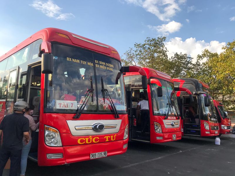 nha-xe-cuc-tu-tuyen-phu-yen-di-tp-hcm
