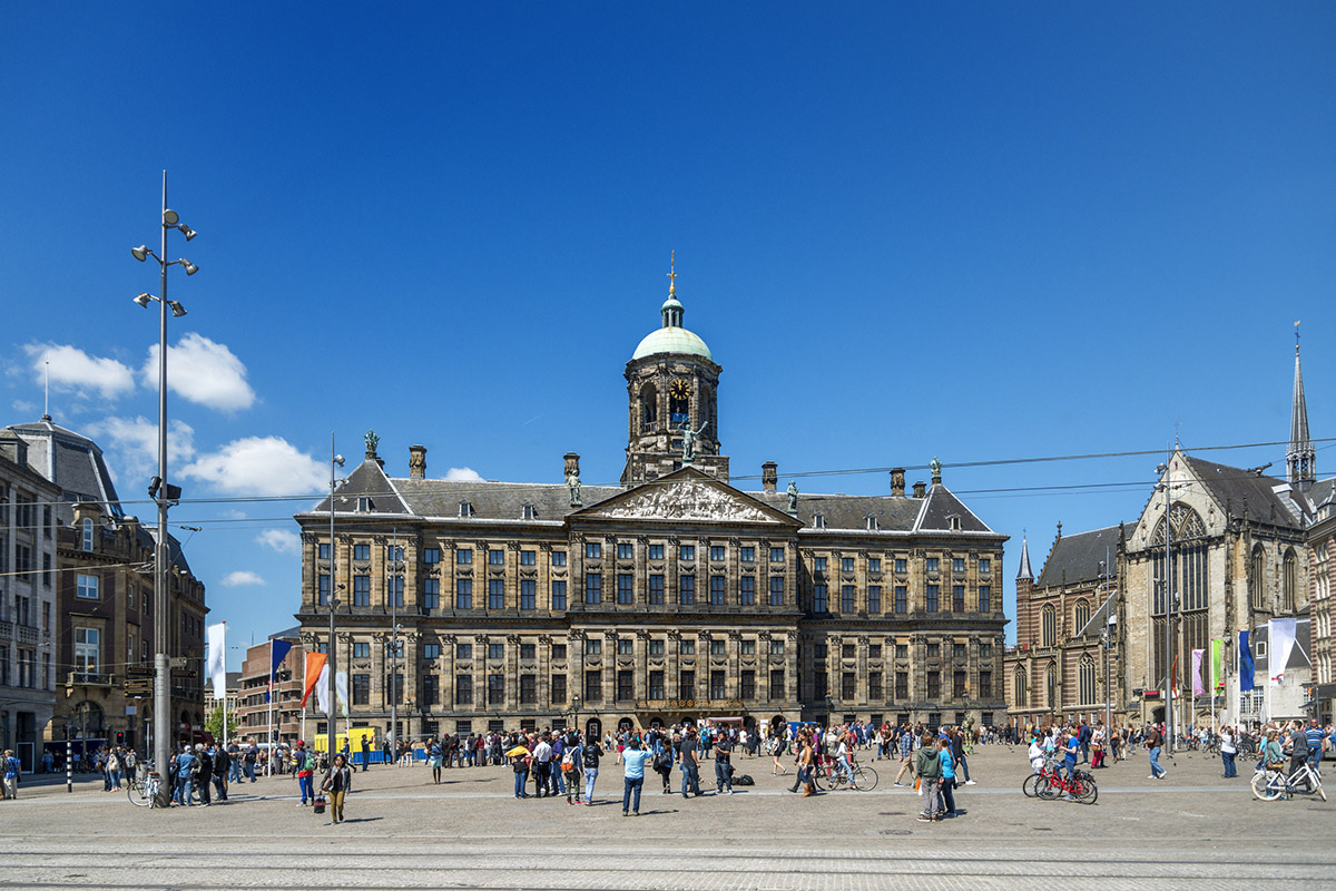 Cung %C4%91i%E1%BB%87n ho%C3%A0ng gia Amsterdam