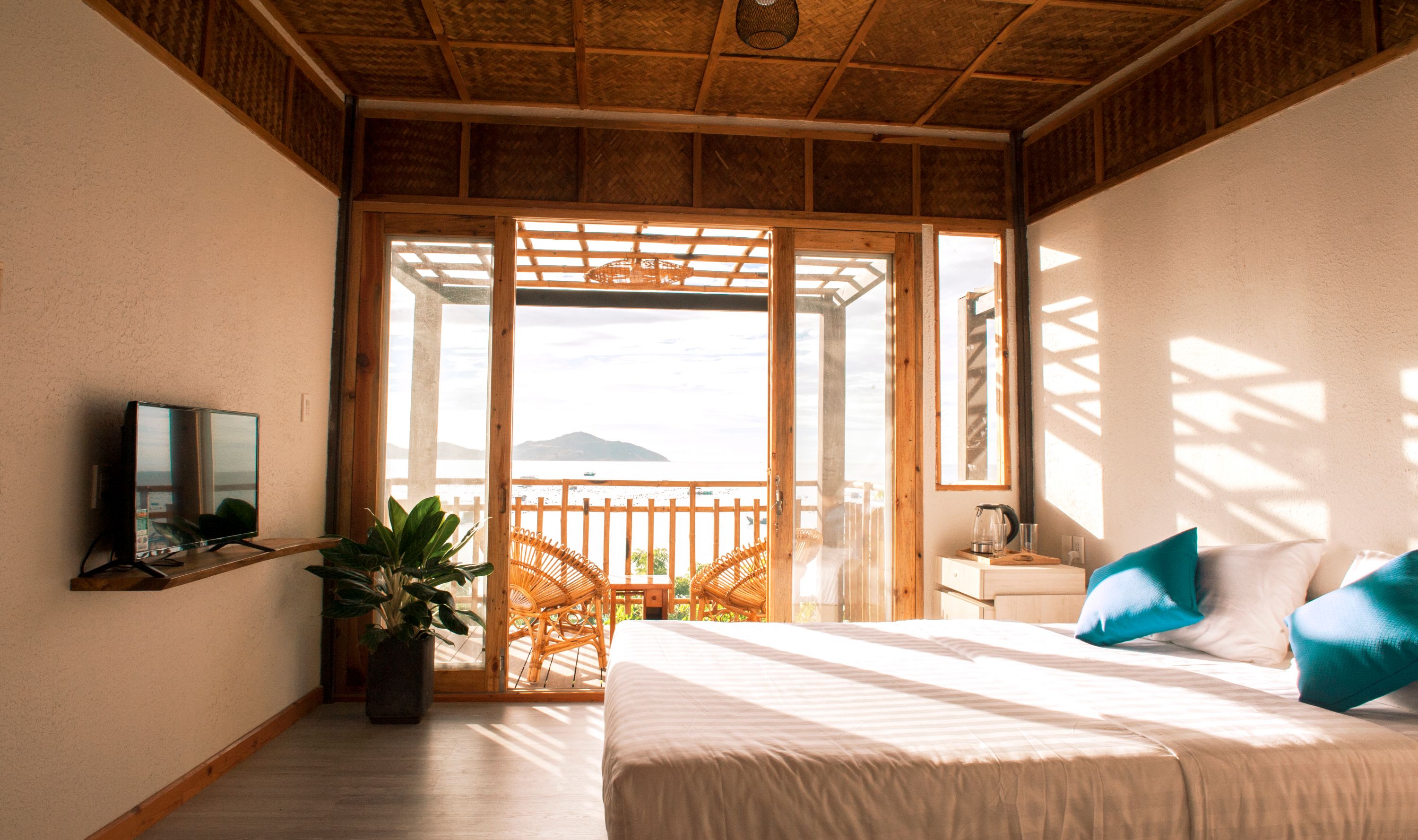 top-resort-o-cam-ranh-moi-tot-nhat-11