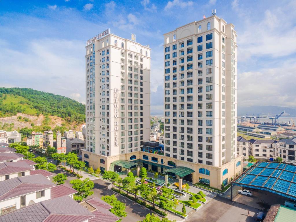 review-hang-phong-khach-san-D'Lioro-Hotel-&-Resort-Ha-Long-1