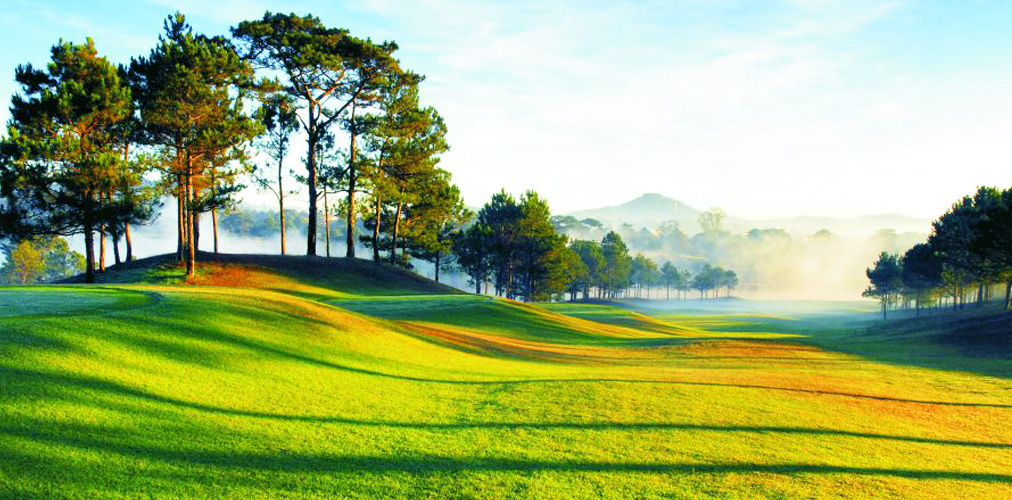 bang-gia-dich-vu-dalat-palace-golf-club-san-golf-da-lat-nam-2020
