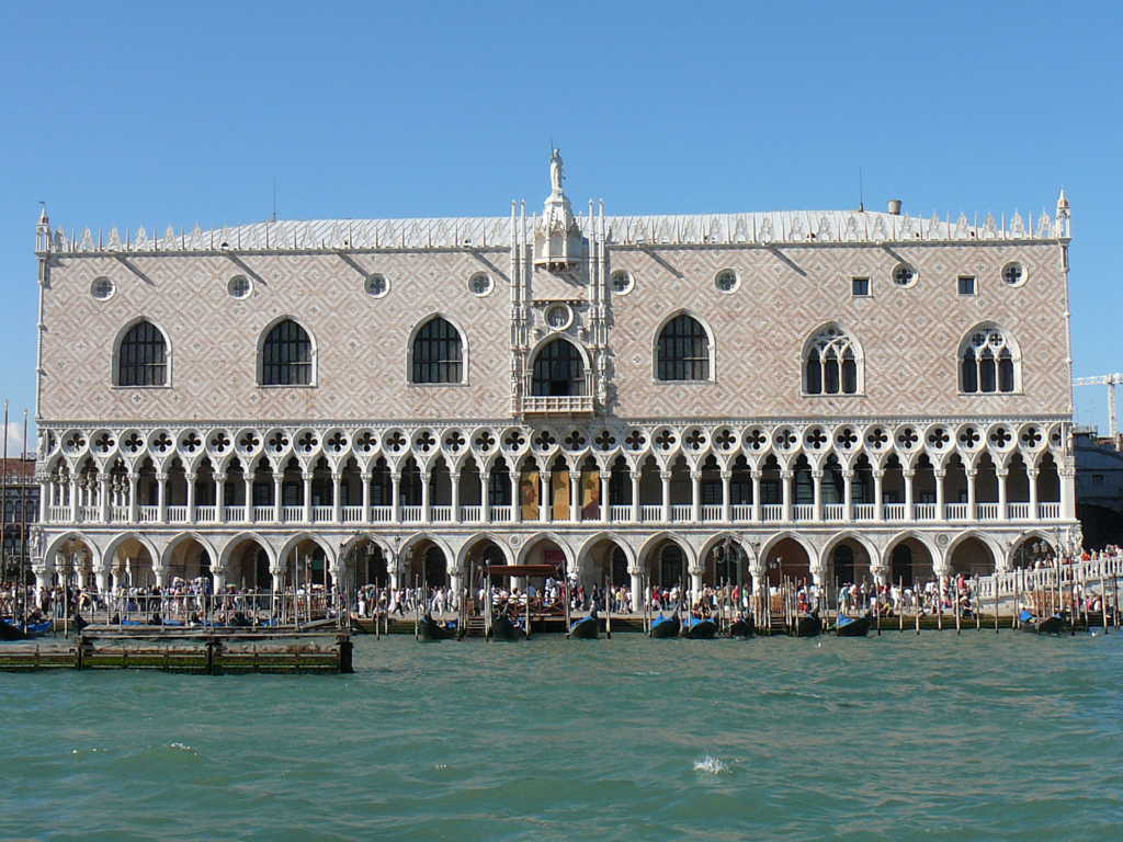 Dinh t%E1%BB%95ng tr%E1%BA%A5n Dodge