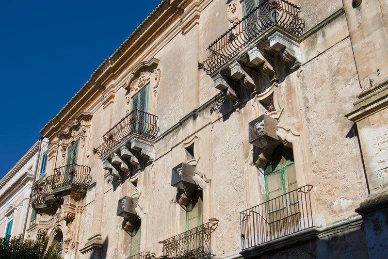 Dinh th%E1%BB%B1 Bertini Palazzo Bertini