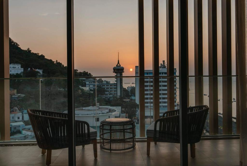 review-khach-san-resort-o-vung-tau-4-5-sao-dep-nhat-gan-bien-trung-tam-38