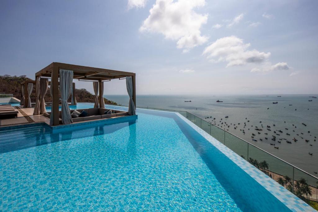 review-khach-san-resort-o-vung-tau-4-5-sao-dep-nhat-gan-bien-trung-tam-39
