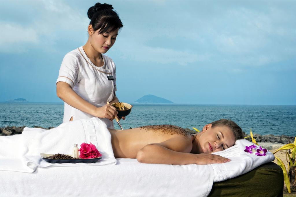 golden-sand-resort-spa-cua-dai-hoi-an